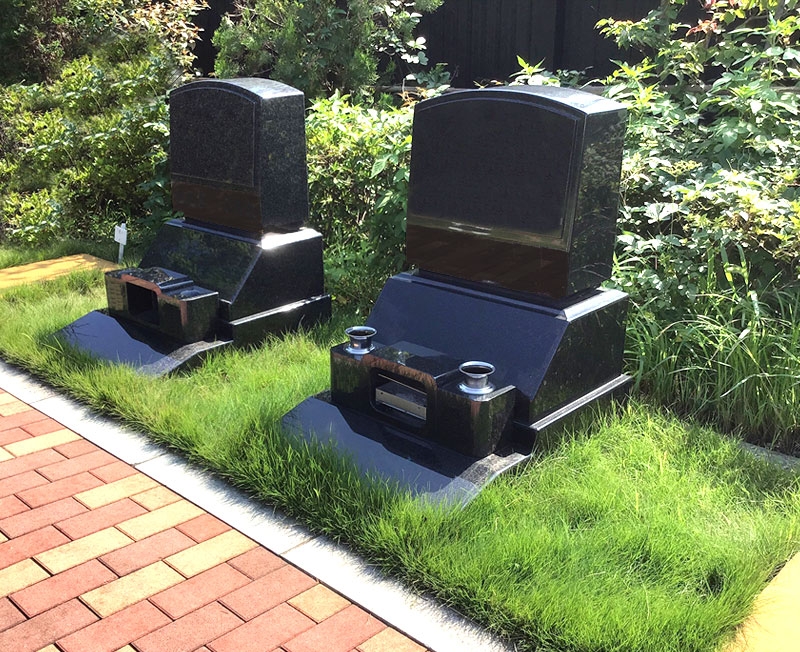 メモリアルパーク川口山王芝生墓所