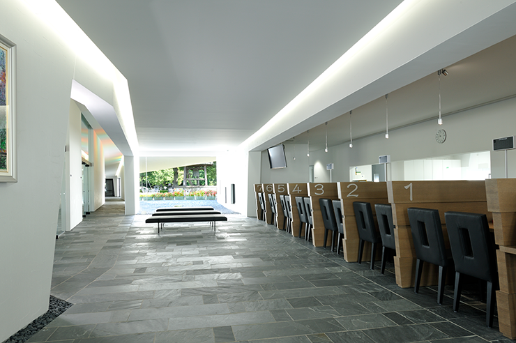 受付窓口・エントランスロビー